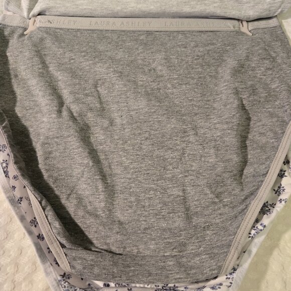 5 Pairs of Laura Ashley Organic Cotton Underwear - Picture 3 of 6